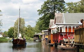 Bootshaus Mecklenburg in Güstrow am Inselsee